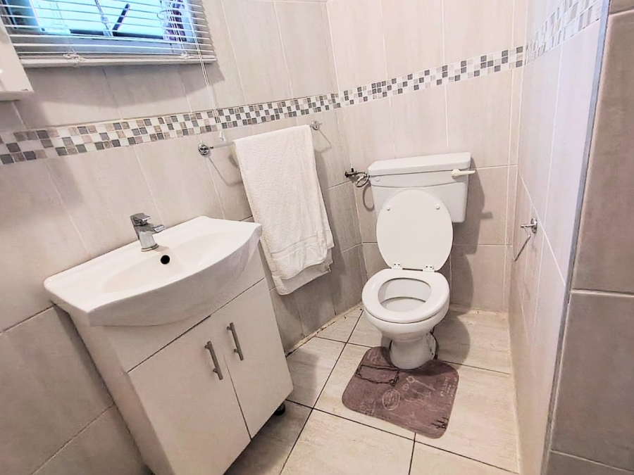 3 Bedroom Property for Sale in Kidds Beach Eastern Cape